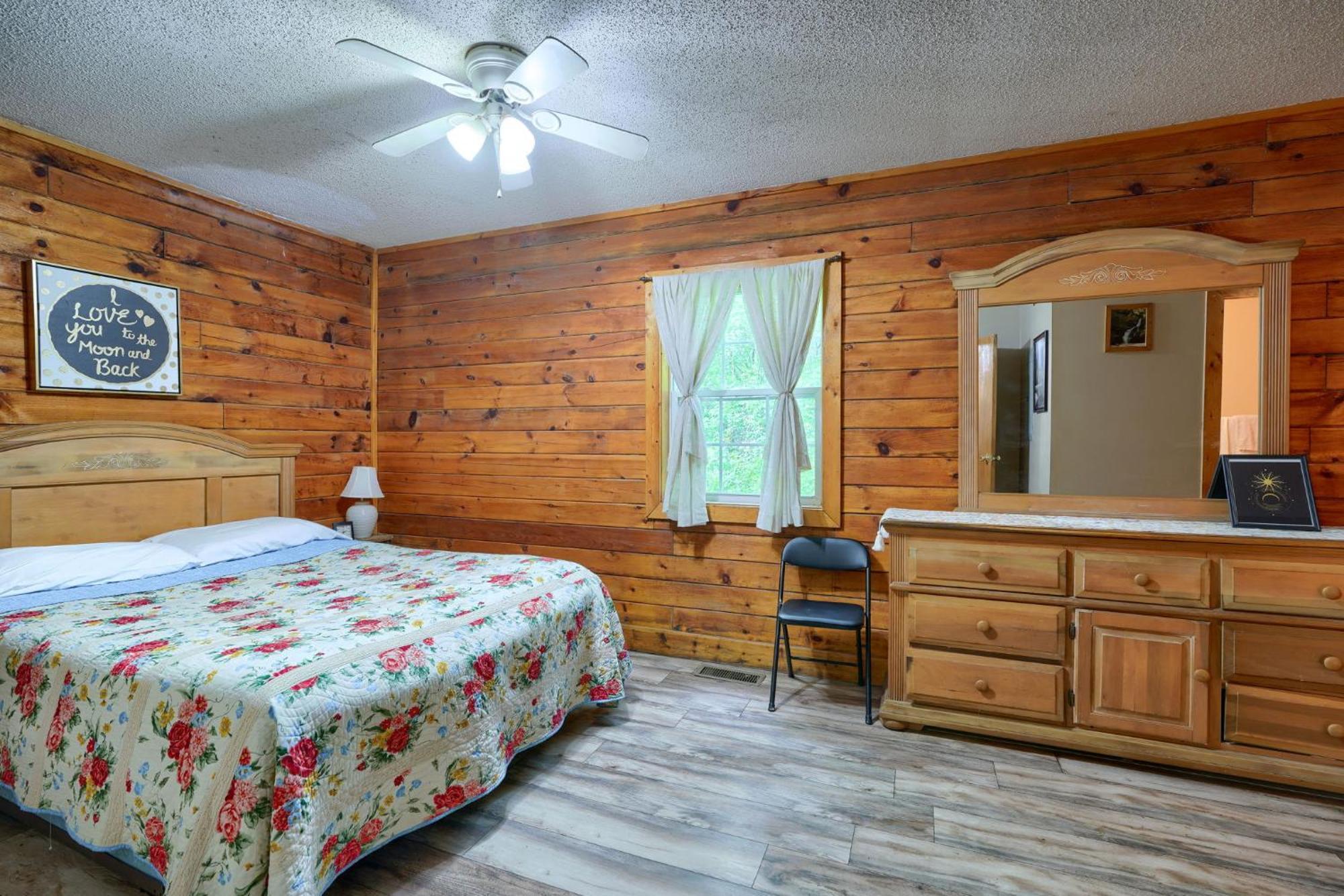 Blue Rose Cabins - Rosebud Cabin Логан Экстерьер фото